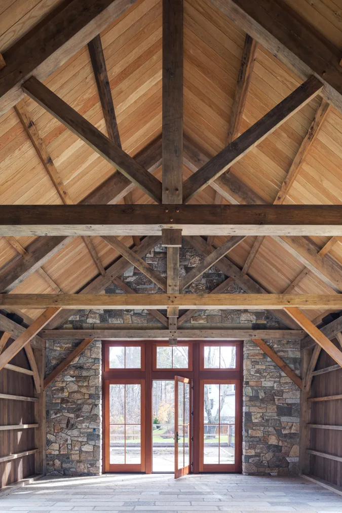 jla_berlin_barn_1.jpg