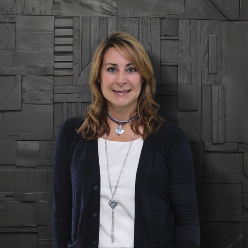 Kristin Oliveri, Office manager